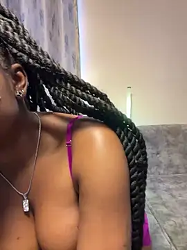 cocoluvx online show from 12/17/25, 02:11