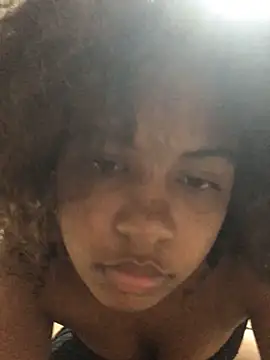 Lorennapires online show from 10/11/25, 01:39