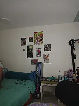 caramel doll   online show from 11/03/25, 11:52