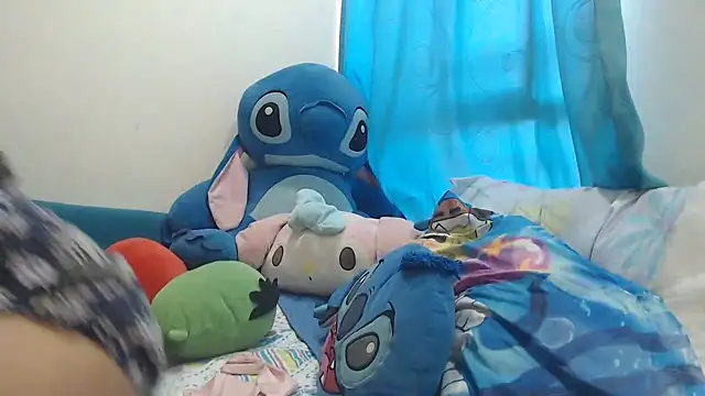 caramel doll   online show from 04/03/26, 10:38