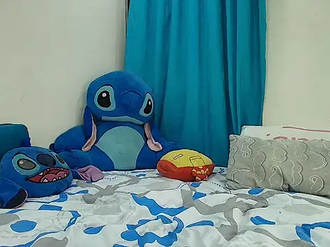 caramel doll   online show from 06/24/26, 02:10