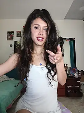 caramel doll   online show from 10/29/25, 12:31