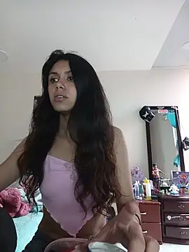 caramel doll   online show from 11/10/25, 06:24