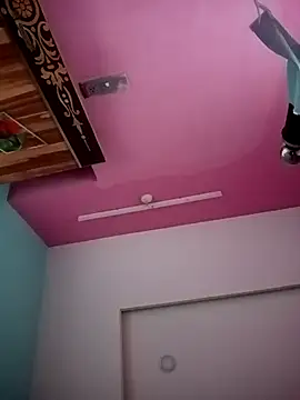 supcpl online show from 11/17/25, 01:31