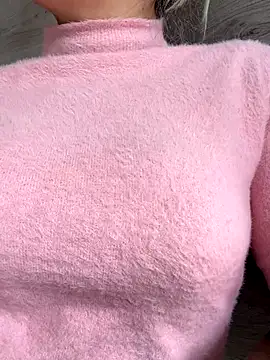 Daiana Andra online show from 11/10/25, 09:58