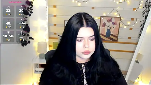 Mona Esty online show from 02/06/26, 07:21