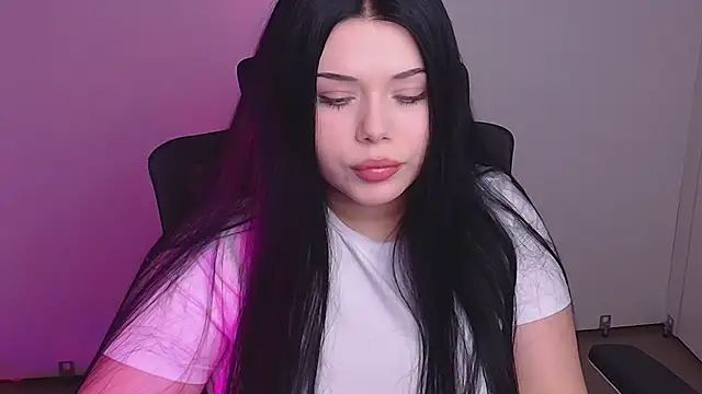 Mona Esty online show from 11/04/25, 06:44