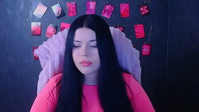 Mona Esty online show from 11/06/25, 06:34