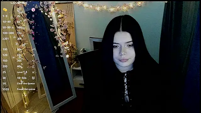 Mona Esty online show from 03/06/26, 07:36