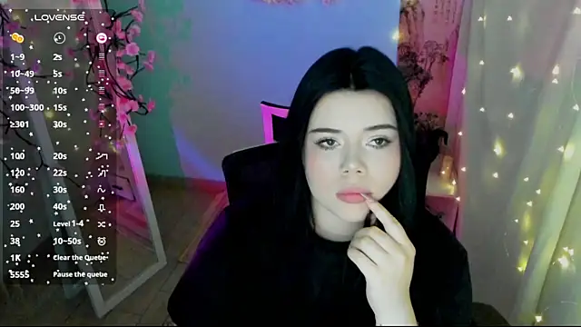 Mona Esty online show from 07/09/26, 06:14