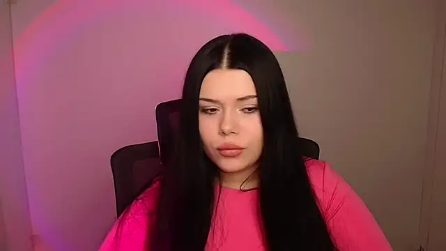 Mona Esty online show from 10/23/25, 05:22