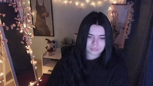 Mona Esty online show from 02/02/26, 07:51