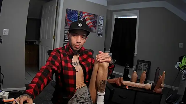 Michigan9000 online show from 10/22/25, 05:23