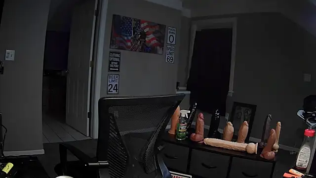 Michigan9000 online show from 10/23/25, 05:28