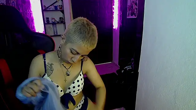 lunarichy22 online show from 11/12/25, 08:23