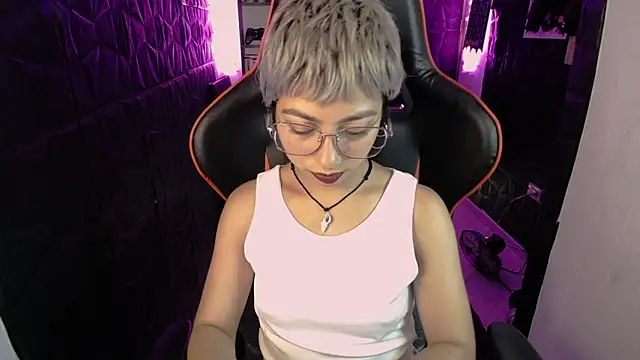 lunarichy22 online show from 02/20/26, 08:00