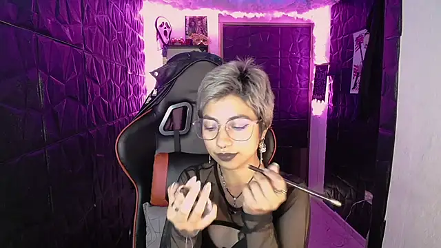 lunarichy22 online show from 02/12/26, 07:46