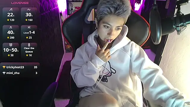 lunarichy22 online show from 01/05/26, 05:27