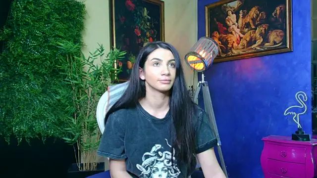 Snapshot of nicolepalmer chatting on 11/03/25, 01:58 nicolepalmer online show from 11/03/25, 01:58