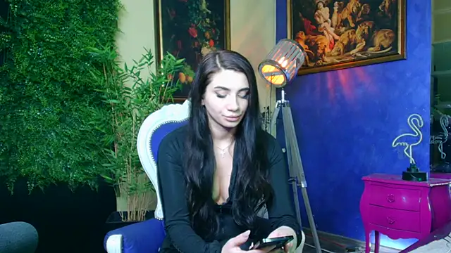 Snapshot of nicolepalmer chatting on 11/15/25, 01:04 nicolepalmer online show from 11/15/25, 01:04