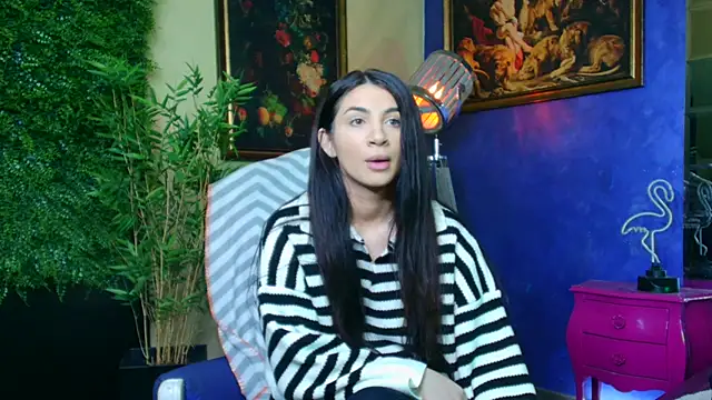 Snapshot of nicolepalmer chatting on 10/30/25, 08:01 nicolepalmer online show from 10/30/25, 08:01