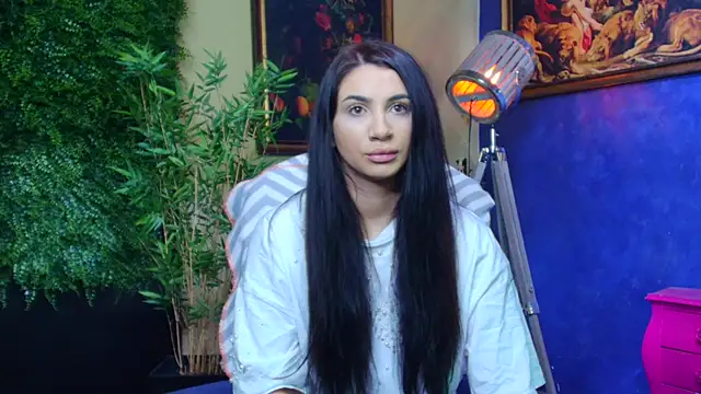 Snapshot of nicolepalmer chatting on 11/06/25, 09:57 nicolepalmer online show from 11/06/25, 09:57