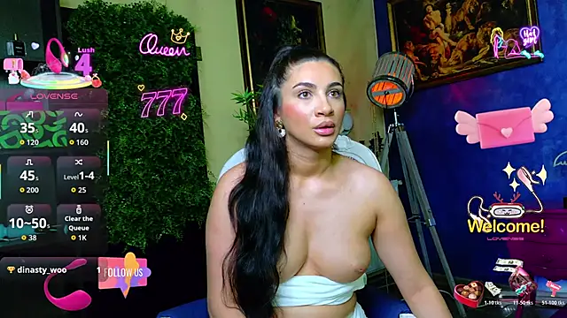 Snapshot of nicolepalmer chatting on 06/29/26, 10:11 nicolepalmer online show from 06/29/26, 10:11