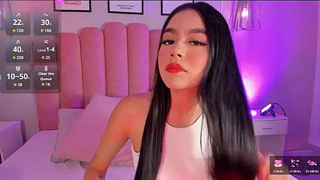 mara swan  online show from 11/11/25, 07:08