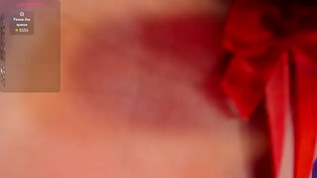 mara swan  online show from 11/07/25, 07:07