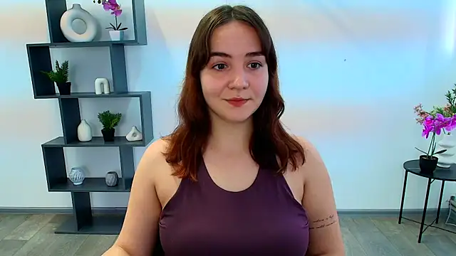 OliviaMontgommery online show from 11/27/25, 09:10