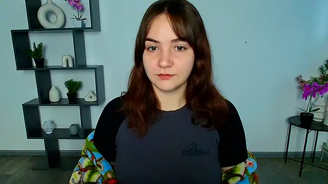 OliviaMontgommery online show from 12/01/25, 07:20