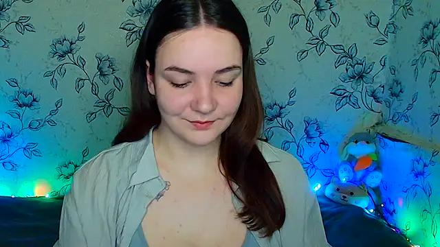 OliviaMontgommery online show from 06/03/26, 06:03