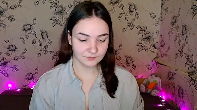 OliviaMontgommery online show from 03/24/26, 12:49