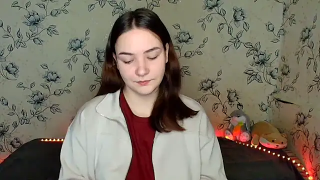 OliviaMontgommery online show from 02/11/26, 04:40