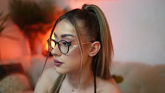 AileenKiss online show from 04/27/26, 08:40