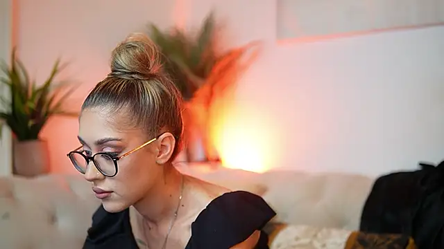 AileenKiss online show from 10/09/25, 06:08