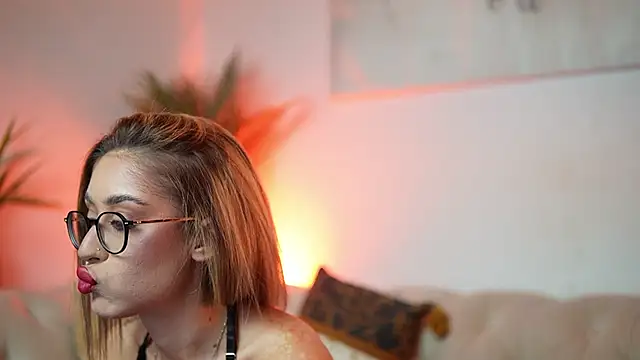 AileenKiss online show from 10/12/25, 06:53