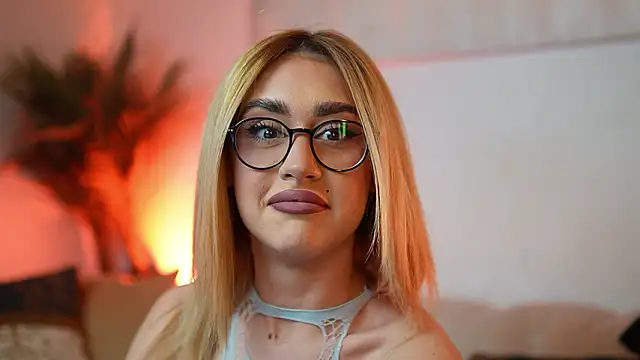 AileenKiss online show from 02/08/26, 09:56