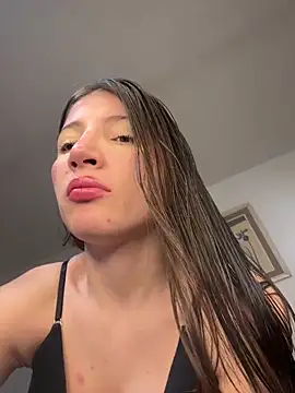 Snapshot of KatherinPol chatting on 04/10/26, 05:25 KatherinPol online show from 04/10/26, 05:25