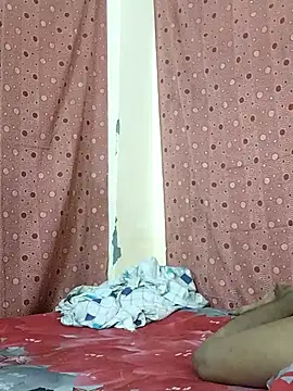 Aditi1996 online show from 10/25/25, 05:24