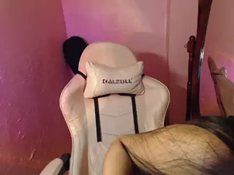 Funtasee Andi online show from 11/11/25, 08:14