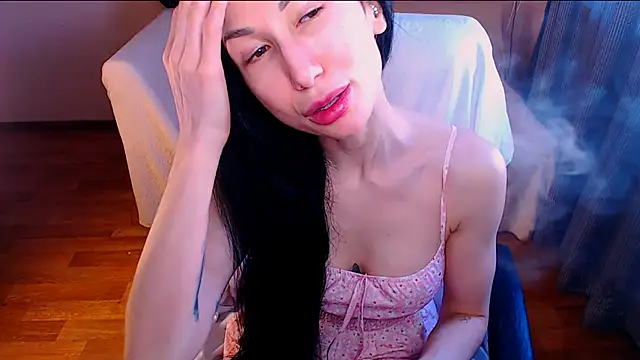 Snapshot of Fairy_elya_hot chatting on 06/27/26, 03:18 Fairy elya hot online show from 06/27/26, 03:18