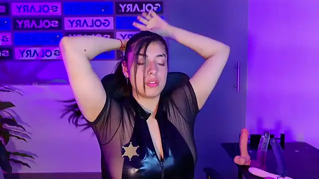 Violetta Swett  online show from 10/24/25, 01:43