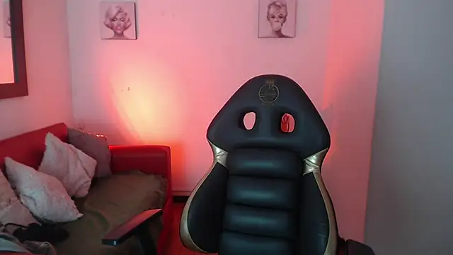 Andy Eagleton 20  online show from 04/08/26, 03:41