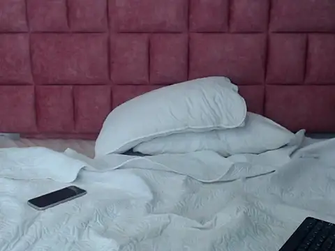 sweetsubmisaxox online show from 12/13/25, 08:04