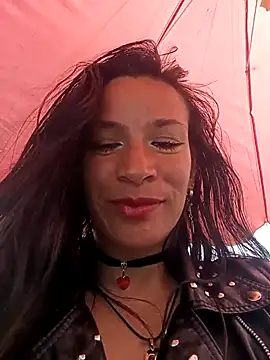 Alanna Foxx  online show from 12/04/25, 03:11