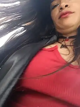 Alanna Foxx  online show from 12/05/25, 03:54