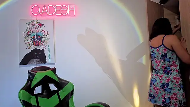 Qadeshoficial online show from 11/21/25, 09:14