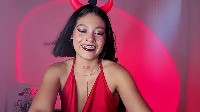 Qadeshoficial online show from 10/30/25, 09:11