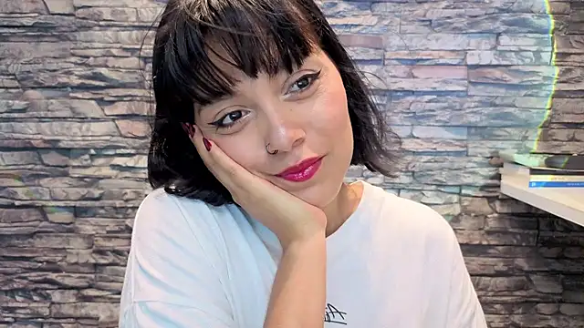 Qadeshoficial online show from 11/02/25, 09:09